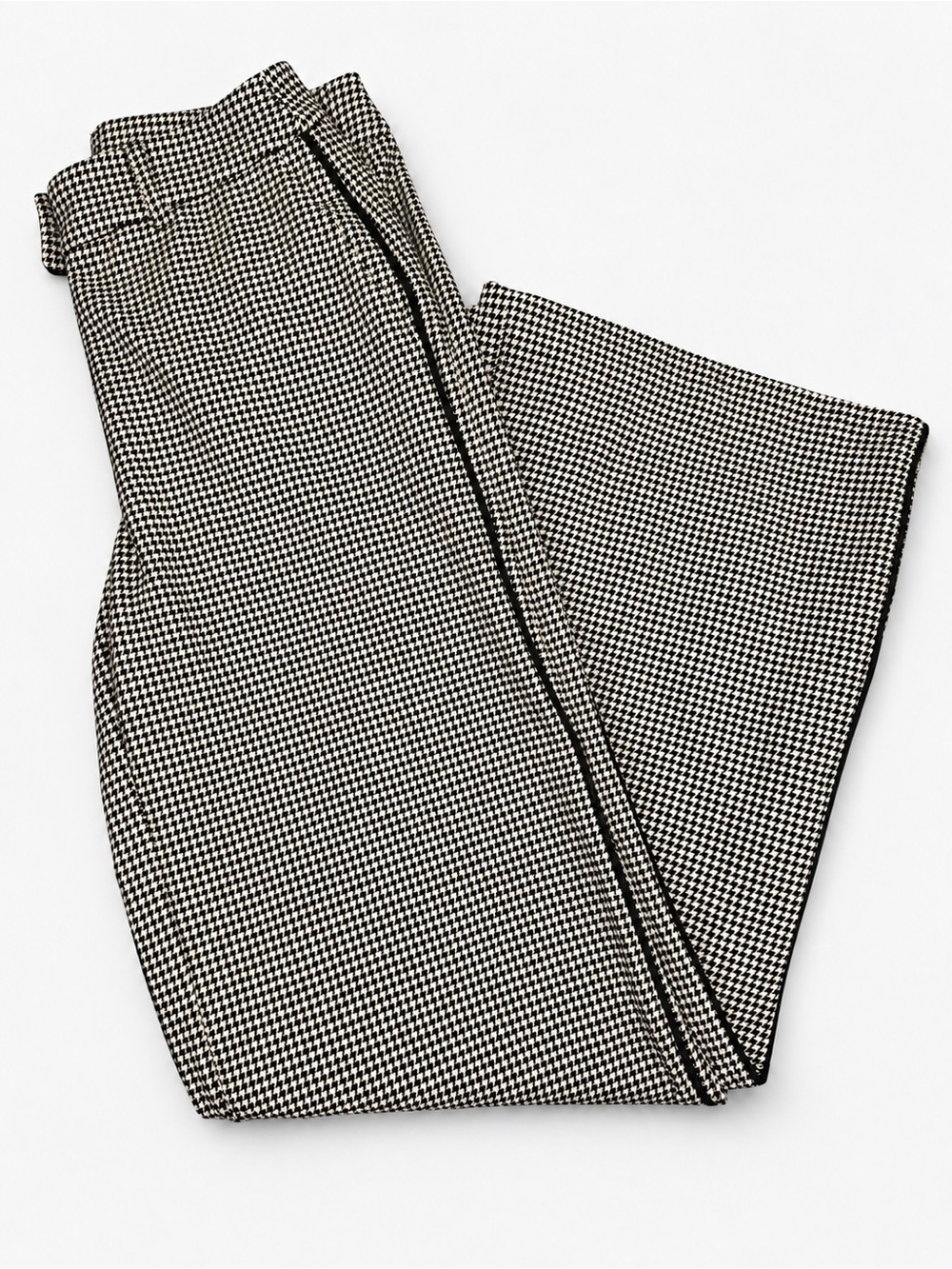 Maison d'Amélie Paris black & white houndstooth wide leg pants in a size 2